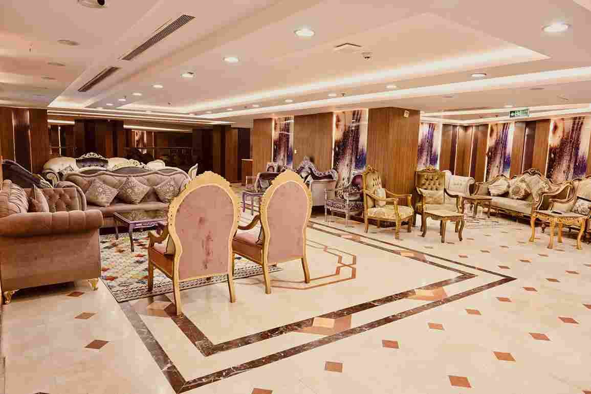 Ajyad Area (900m) – Bakkah Royal Hotel