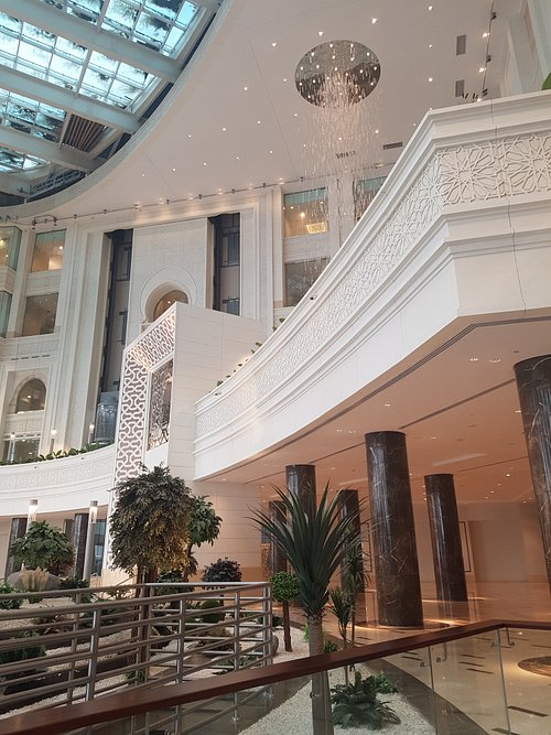 DoubleTree by Hilton – Jabal Omar