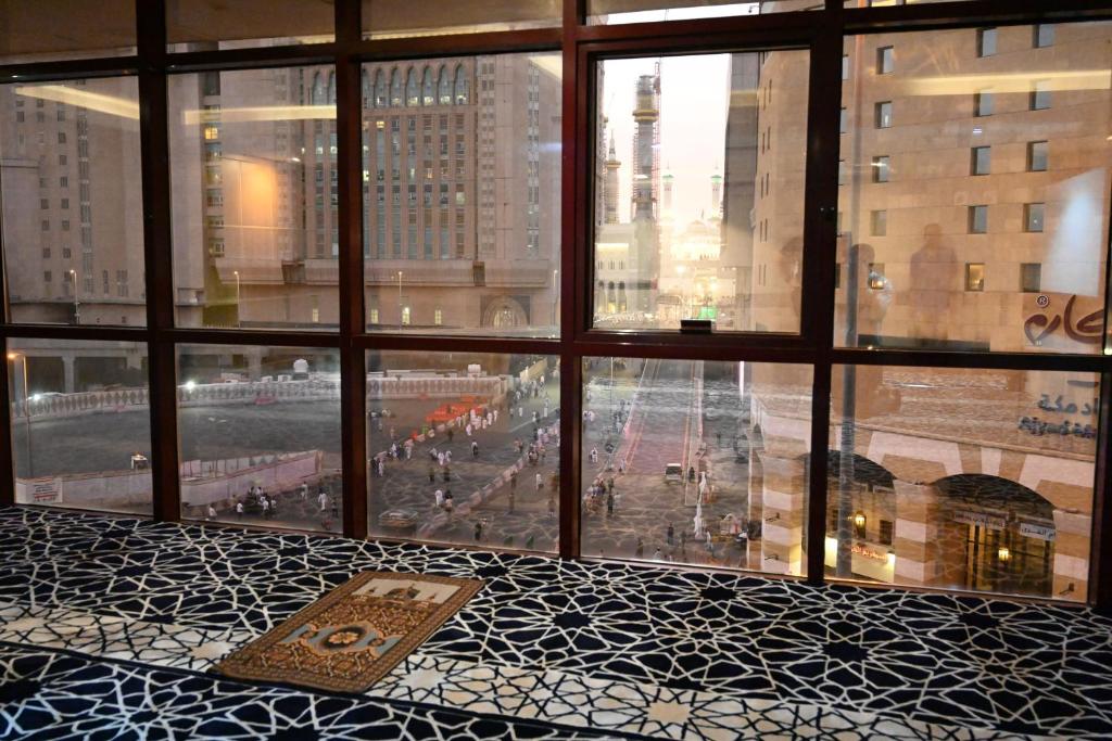 Ajyad Street (800m) – Maysan Al Mashar