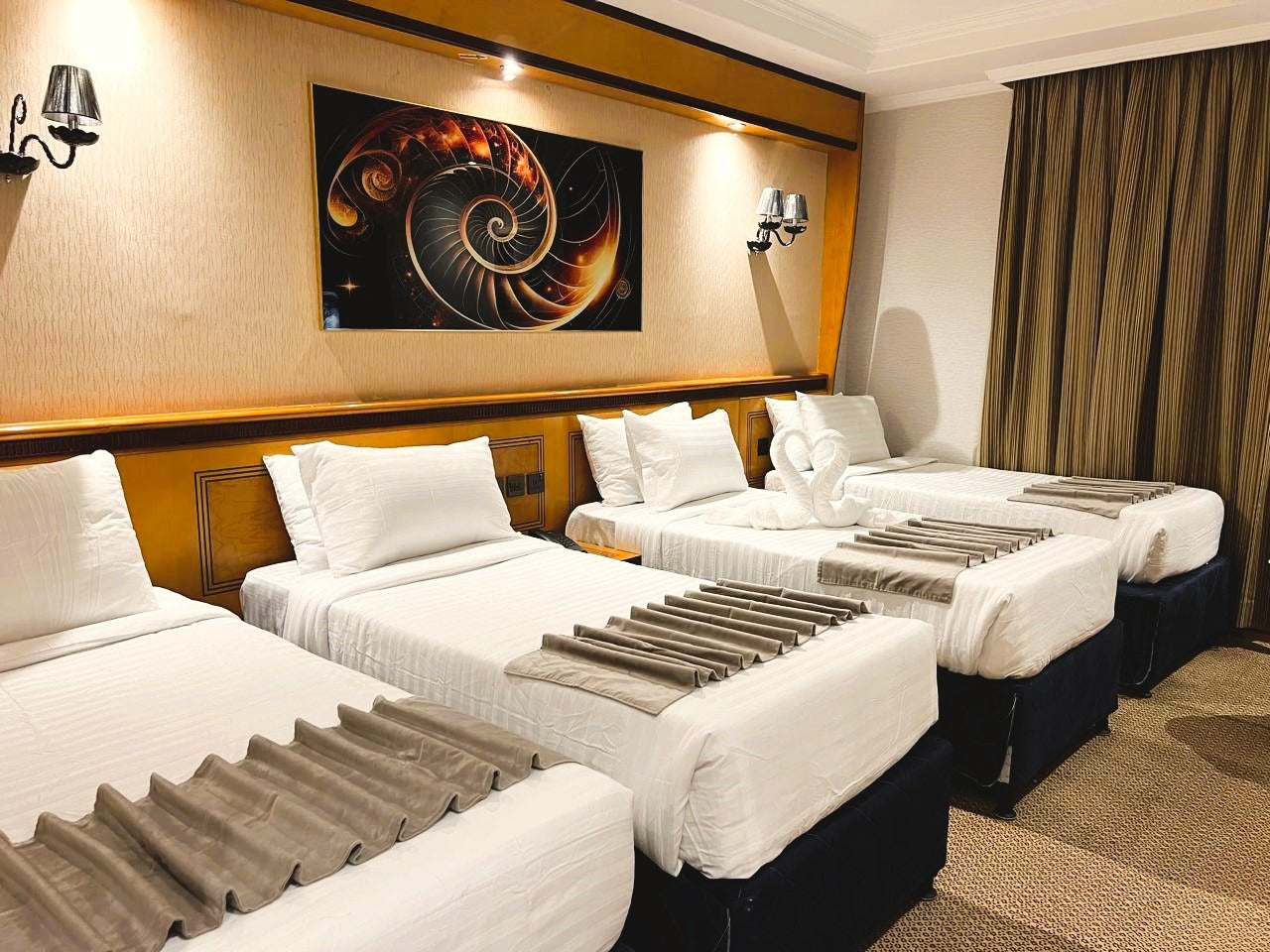 Ajyad Street (500m) – Maysan Al Maqam Hotel