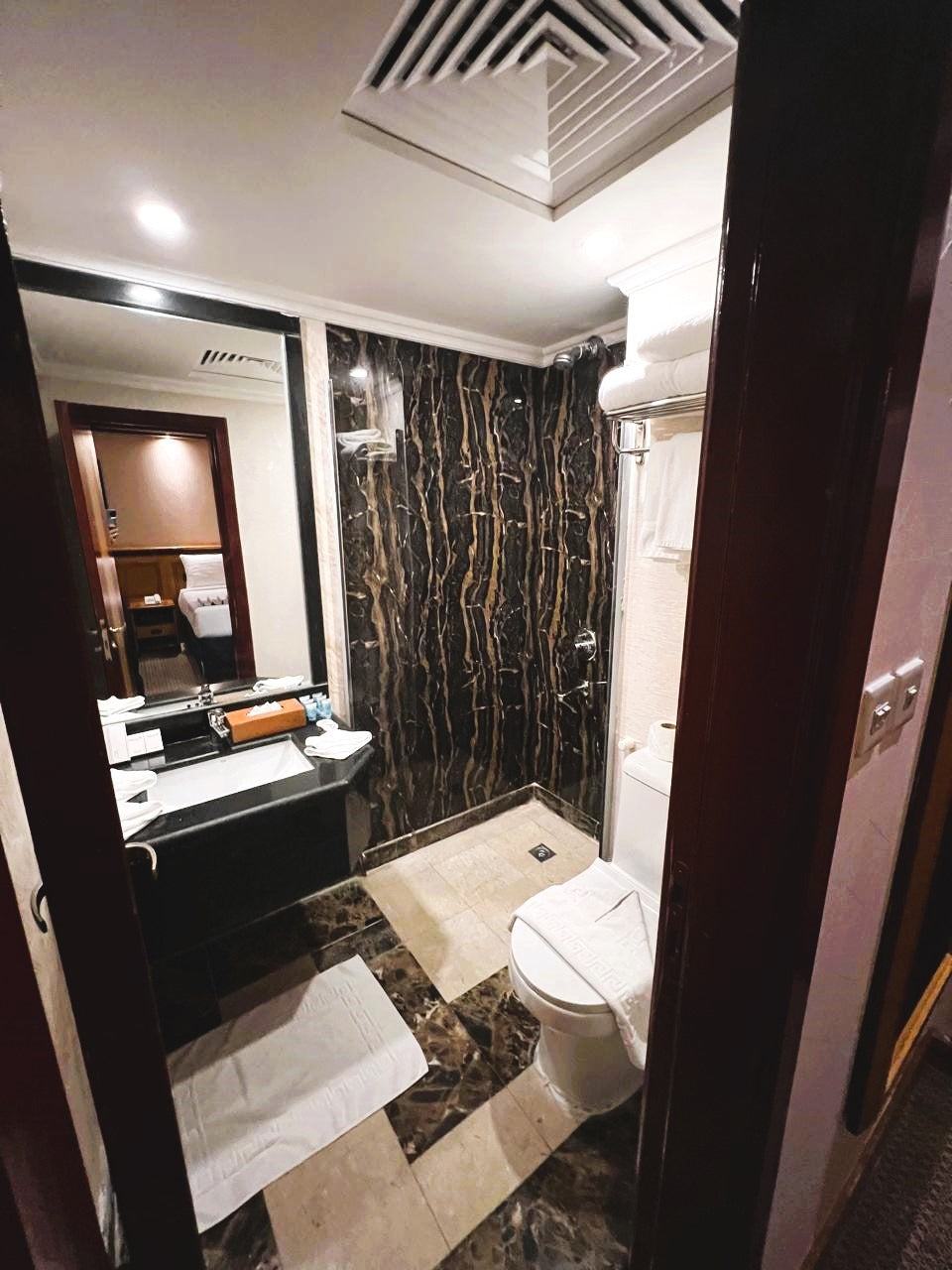 Ajyad Street (500m) – Maysan Al Maqam Hotel