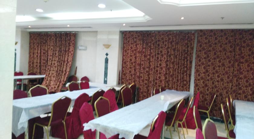 Mukhtara Golden Hotel