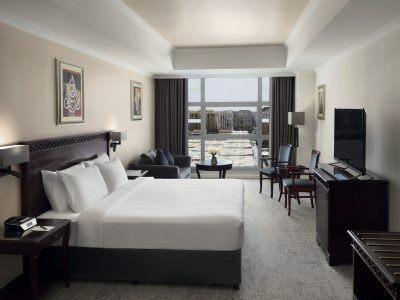 https://all.accor.com/B4M6